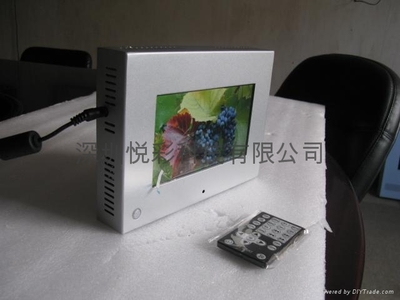 7寸数码广告机HC07B 悦彩携自助贸易开启智能显示新纪元